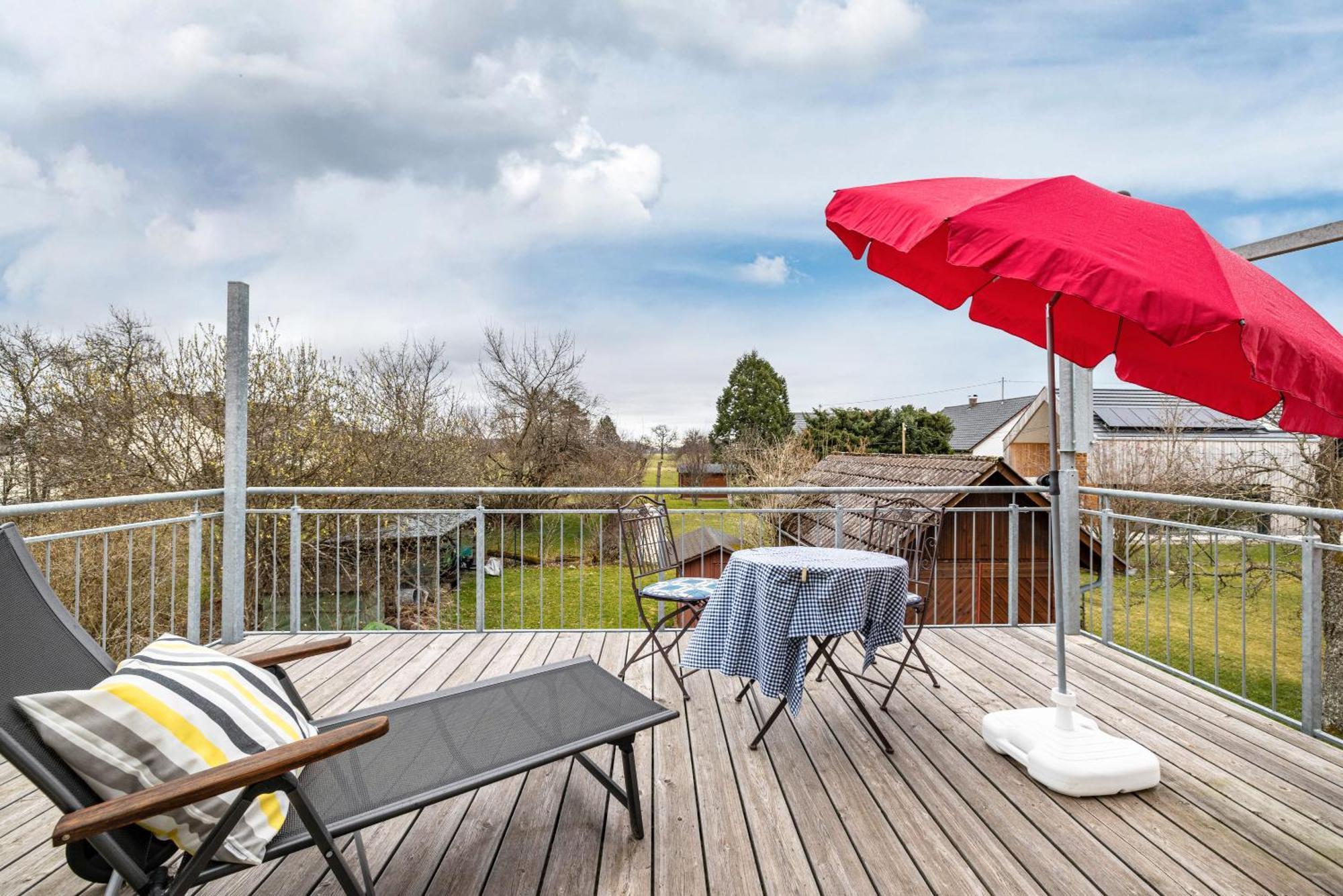 Ferienwohnung Schatz Albstadt Bagian luar foto